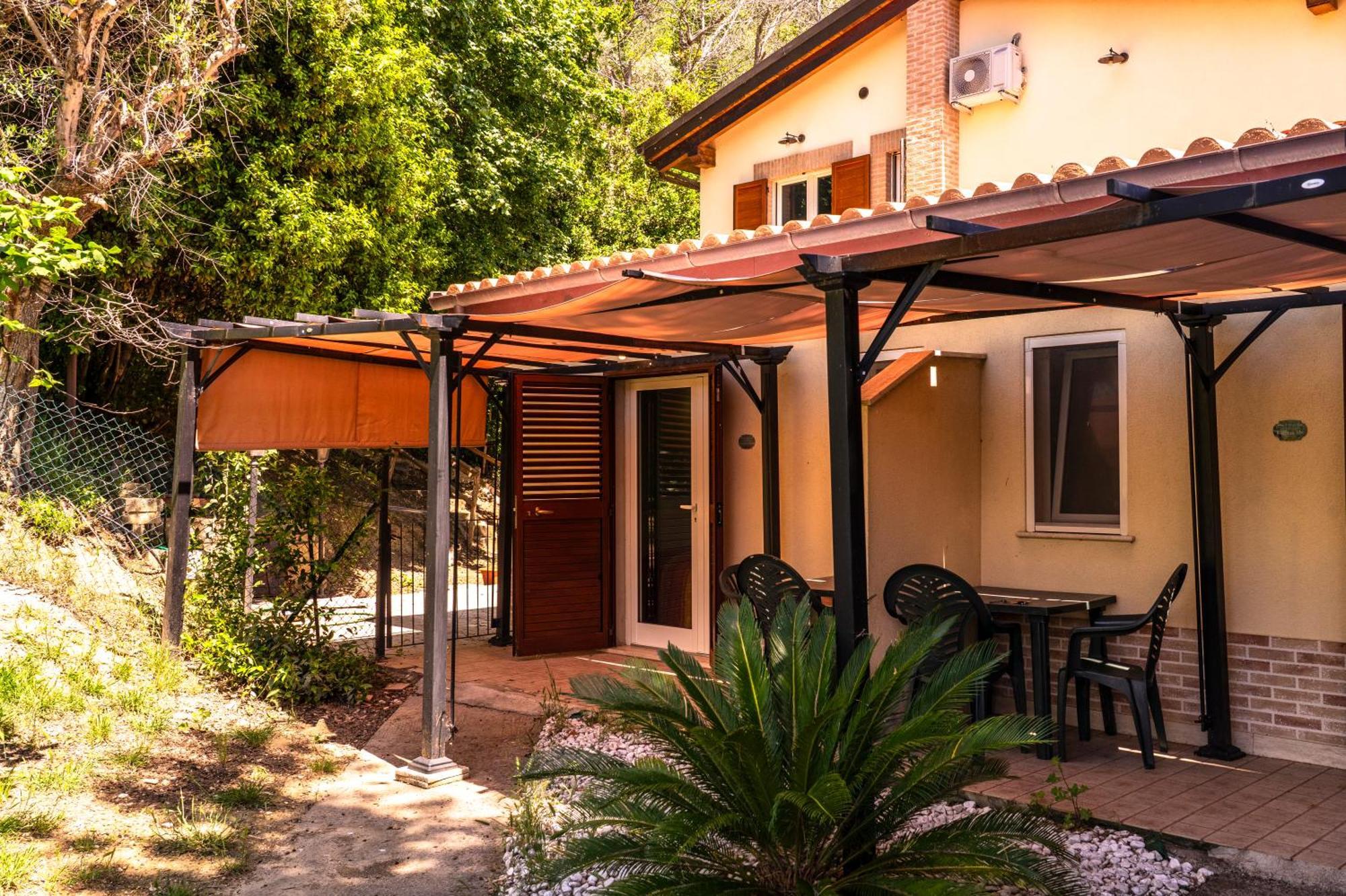 Casa Jo - Country Home With Sea View And 3 Private Ensuite Rooms Lapedona Exterior foto