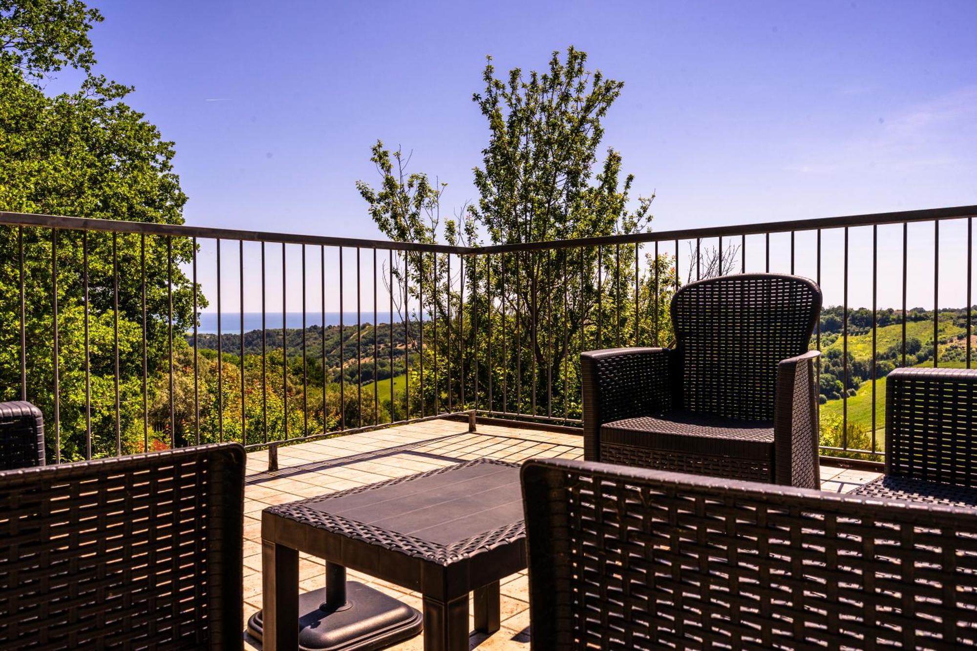 Casa Jo - Country Home With Sea View And 3 Private Ensuite Rooms Lapedona Exterior foto